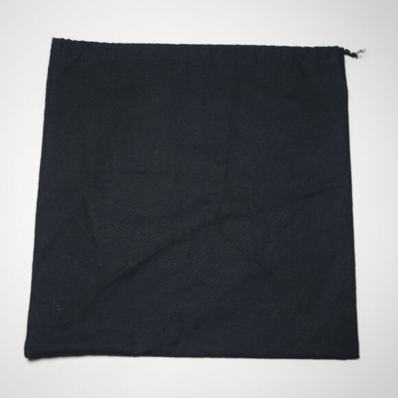 Vtg Chanel Satin Matelasse Clutch Handbag Made In France, Size 9.5 in x 11.75 in - Picture 9 of 16